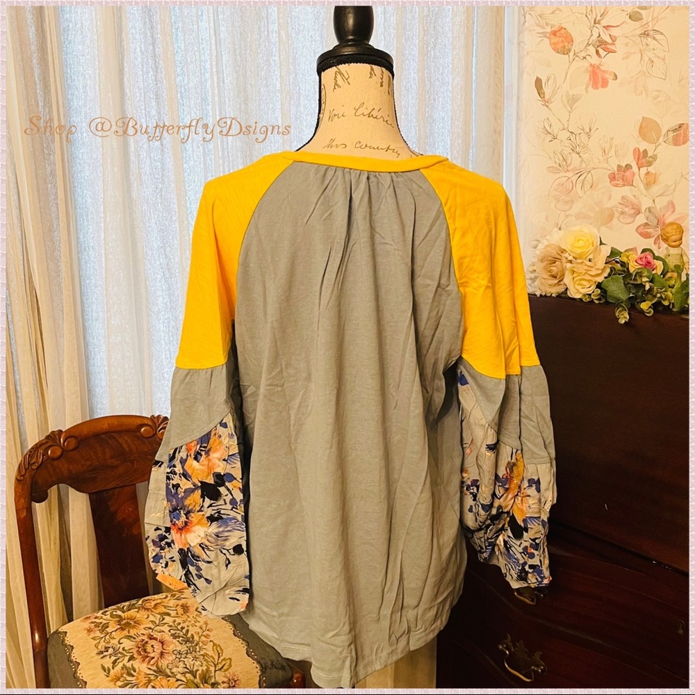 Umgee Floral Color Block Slub Knit Top - Picture 7 of 16